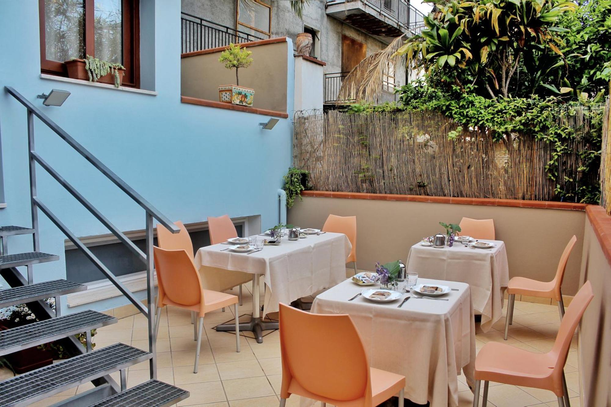 La Piazzetta Bed and Breakfast Giardini Naxos Εξωτερικό φωτογραφία